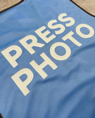 Reflexní vesta s nápisem na přání 🦺 🩵Rychlé dodání 🩵Množstevní slevy 🩵Různé barvy www.megapotisk.cz Nezávazná cenová...